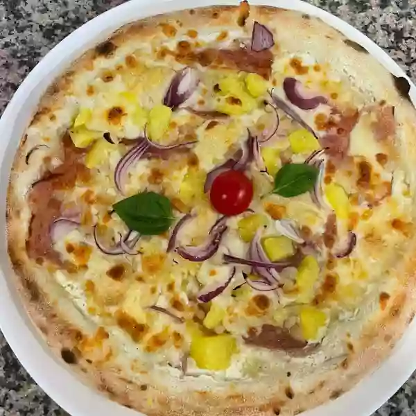 Les Pizzas - Italiano Pesto Pizza - restaurant PONTCARRE - top restaurant PONTCARRE
